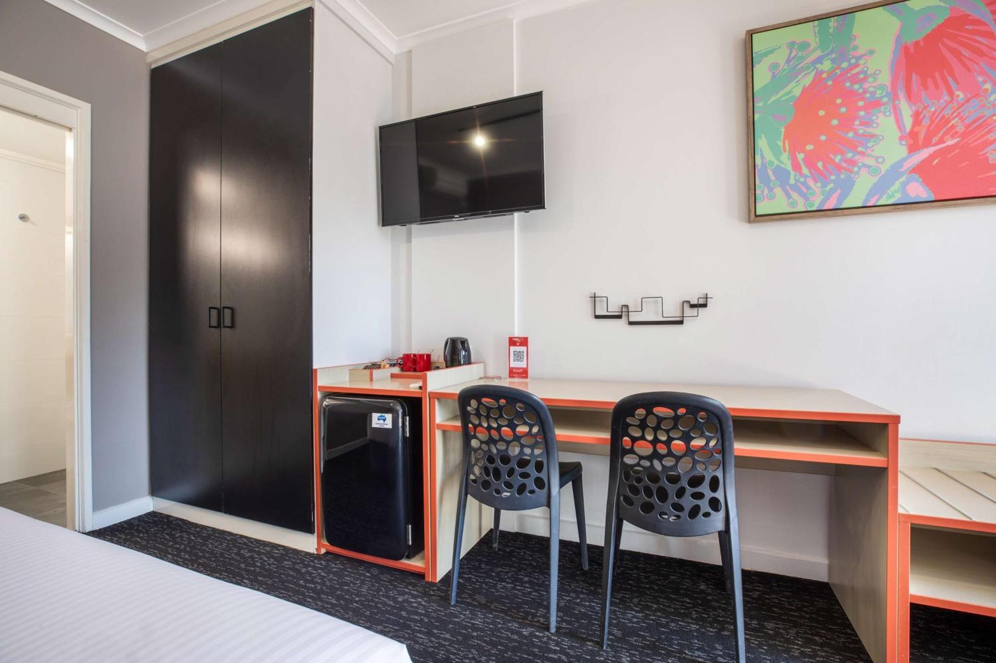 Nightcap At Ferntree Gully Hotel Motel Екстериор снимка