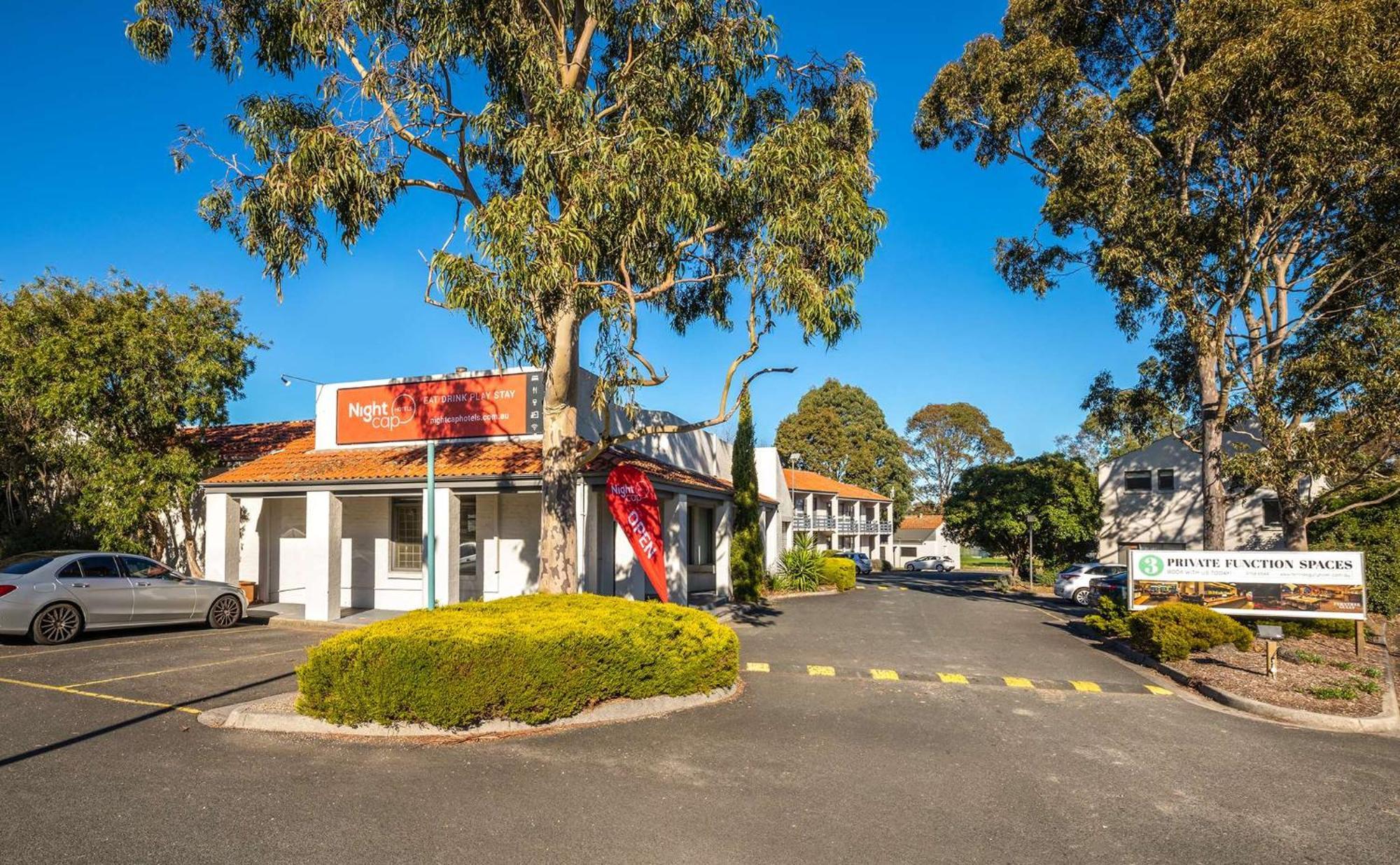 Nightcap At Ferntree Gully Hotel Motel Екстериор снимка