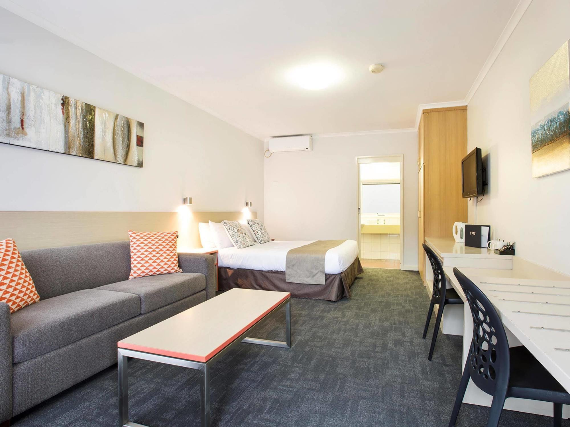 Nightcap At Ferntree Gully Hotel Motel Екстериор снимка